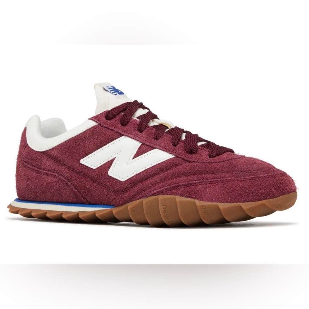 New Balance Burgundy Suede Sneaker Women’s Size 8